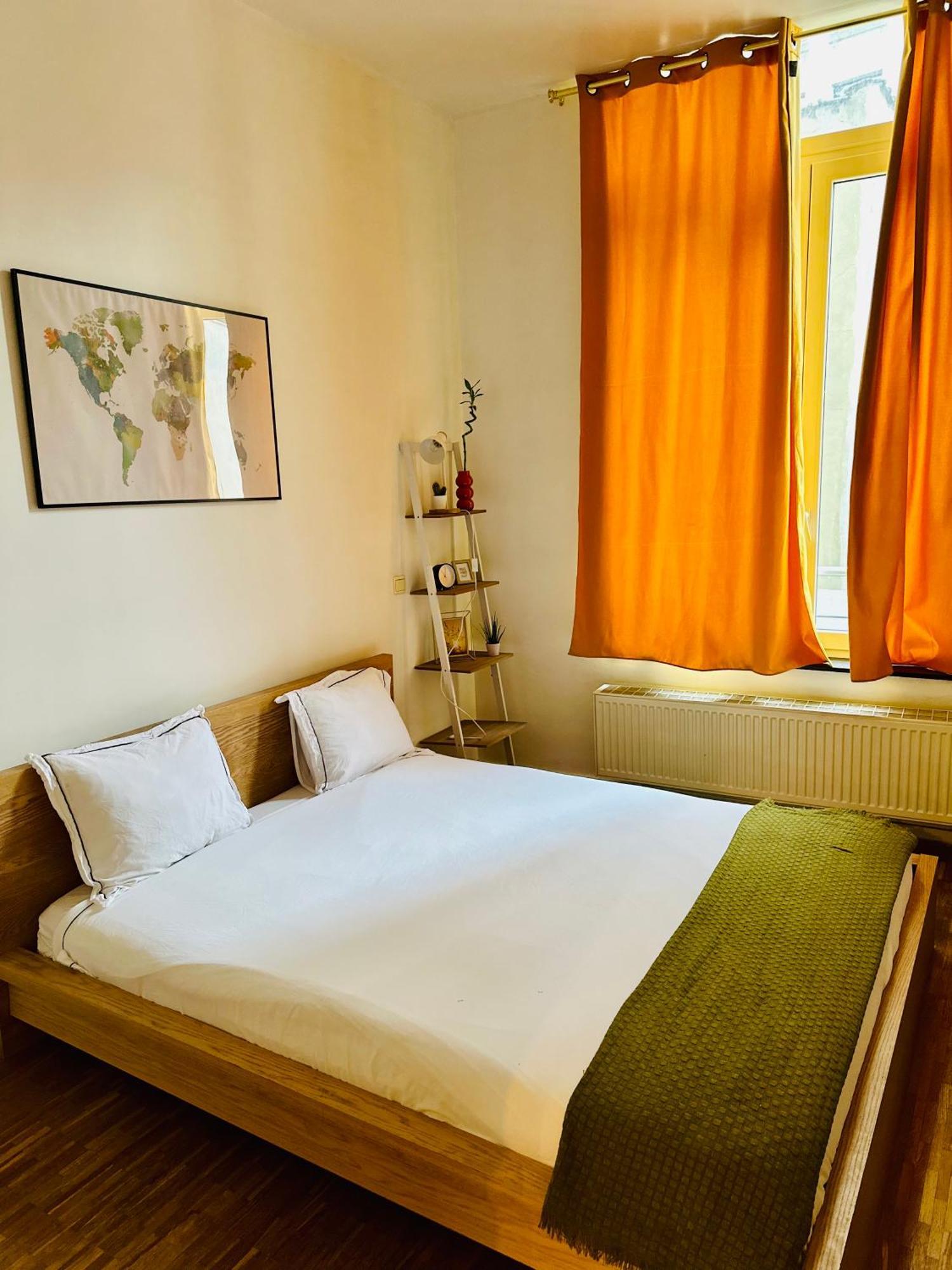 Down-Town 1 Bedroom Flat Brussels Exterior photo
